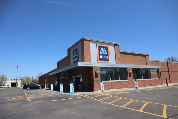 Towne Theatres 4 (AMC Towne 4 Theatres) - Aldi Store On Site May 9 2022